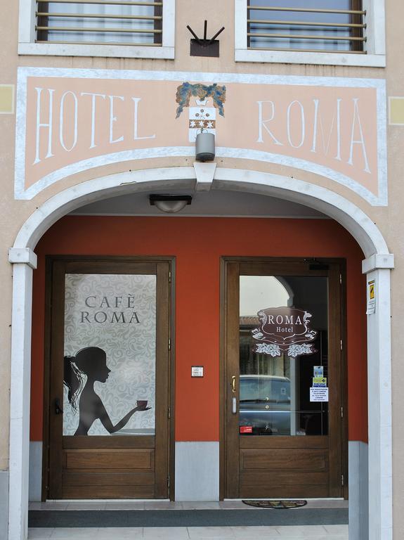 Hotel Roma Pravisdomini Екстериор снимка